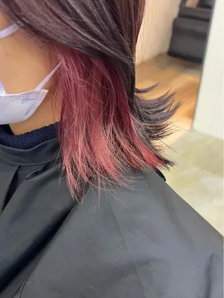 ミディアム 🩷艶カラー 🧡💛リサ🫧のヘアスタイル