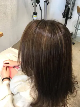 ミディアム 波川 幸功のヘアスタイル