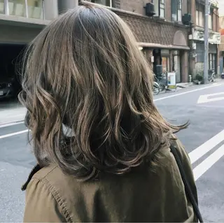 ミディアム カラー tender hair salonのヘアスタイル