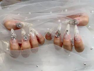 ネイル I-nailロング /ワンホン/キラキラのネイルデザイン