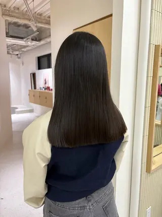 ミディアム 田中 樹奈のヘアスタイル