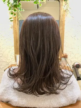 ミディアム カラー パーマ よこもり あいのヘアスタイル