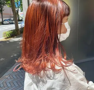 セミロング カラー 滝本 里実のヘアスタイル