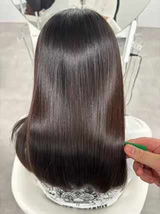 ロング カラー door white hideのヘアスタイル