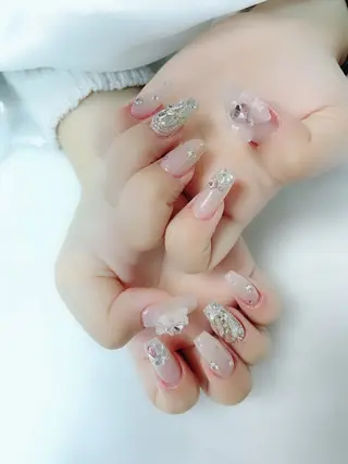 ネイル Amina nail salonのネイルデザイン