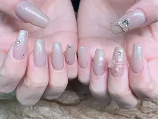 ネイル ToliyDeliy Nail Salonのネイルデザイン