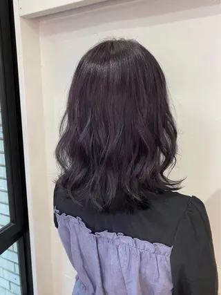 ミディアム ショート/レイヤー カット/服部タカノリのヘアスタイル
