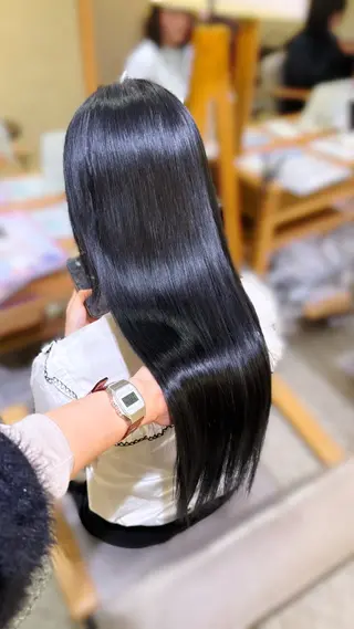 ロング 🌷透明感レイヤー/ Ayana🌷のヘアスタイル