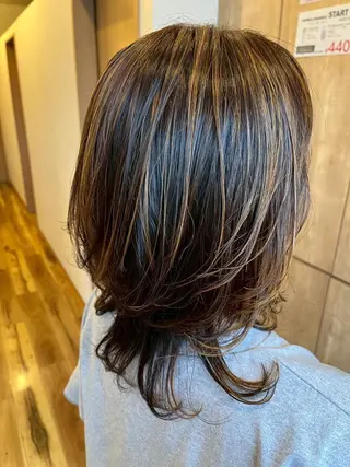 ミディアム カラー RAPTURE 上小田井のヘアスタイル