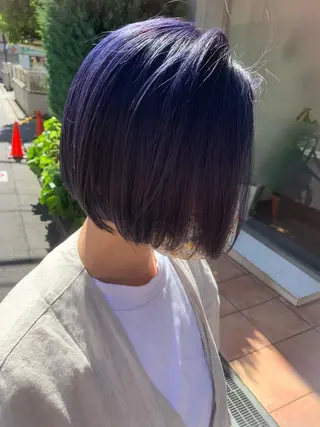 ショート カラー 薄田 珠美のヘアスタイル