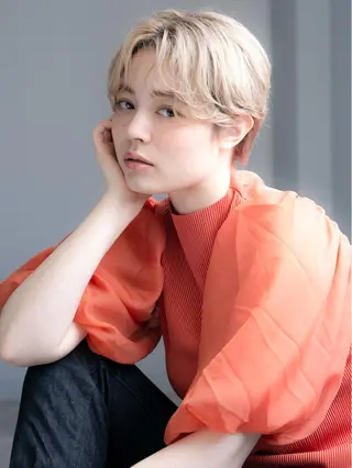 ショート カラー ヘアアレンジ cherir髪質改善 パーソナルカラー診断のヘアスタイル