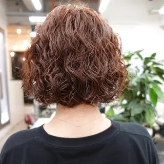ショート パーマ ヘアアレンジ 🌐サトウ リョウ🌐のヘアスタイル