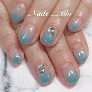 ネイル .Nails Mio 赤羽西ネイルサロンのネイルデザイン