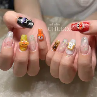 ネイル 吉岡 晴香のネイルデザイン