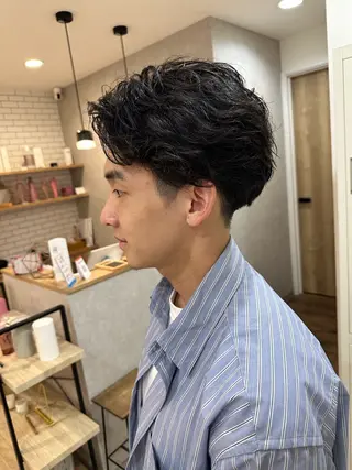パーマ メンズ 白髪ぼかしハイライト レイヤー川口 元気のヘアスタイル