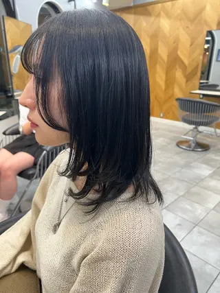 ミディアム 佐藤 慧のヘアスタイル