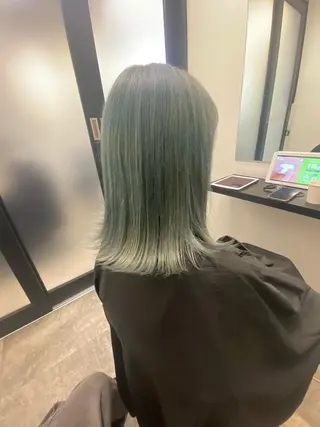 セミロング カラー 【艶髪×韓国風】 毛流れ職人 RYOのヘアスタイル