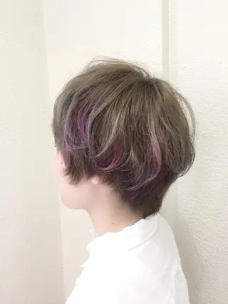 ショート カラー パーマ メンズハイトーン メンズバレイヤージュのヘアスタイル