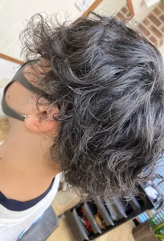 パーマ メンズ 國分 伸也のヘアスタイル