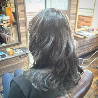セミロング カラー 川名 充✂️のヘアスタイル