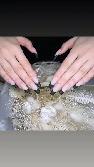 ネイル ハイビスカス ネイルサロンのネイルデザイン