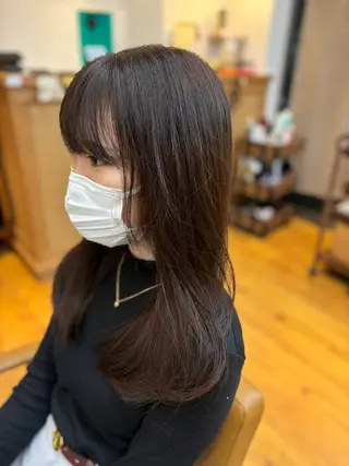 ロング カラー カネコ ナナミのヘアスタイル