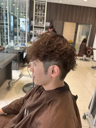 ショート パーマ メンズ メンズ専門 米山諒✂️のヘアスタイル