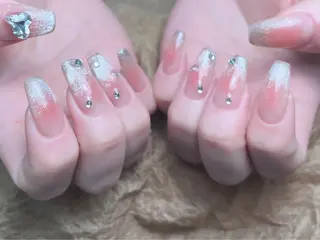 ネイル ToliyDeliy Nail Salonのネイルデザイン