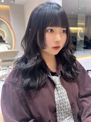 セミロング ブリーチ🌟リタッチ 🎠KANON🎡のヘアスタイル