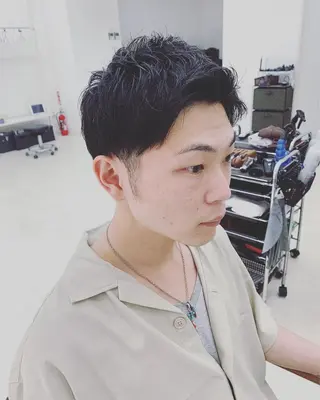 ショート 嶋 悠哉のヘアスタイル