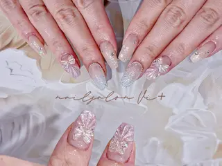 ネイル ✨Nailsalon Vi+✨のネイルデザイン