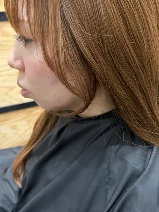 セミロング カラー パーマ ヘアアレンジ メンズ キッズ ネイル マツエク・マツパ アイブロウ 久木原 ゆりのヘアスタイル