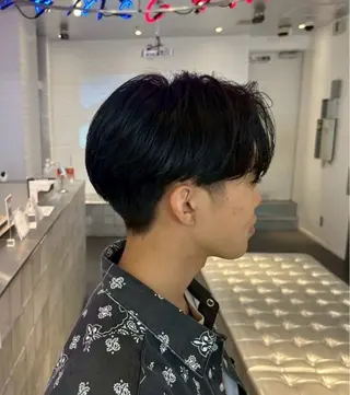 メンズ ブリーチカラー×艶 🍨mihoのヘアスタイル