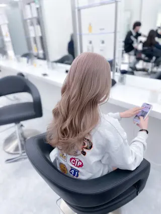 セミロング カラー ウルフ&レイヤー特化 まとまる美髪矯正のヘアスタイル