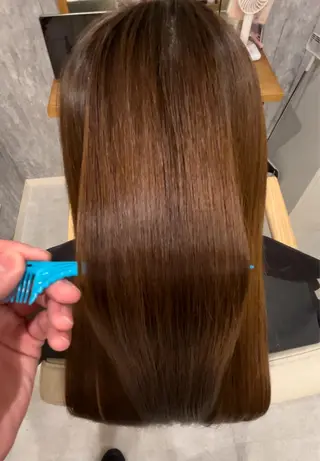 ロング カラー ヘアアレンジ 似合わせ 顔周りYUUGAのヘアスタイル