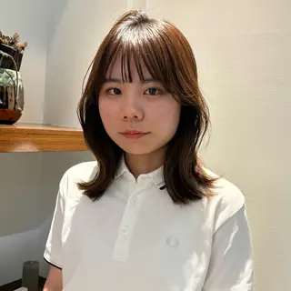 ミディアム グレージュ🐰透明感 カラー🫧akihoのヘアスタイル