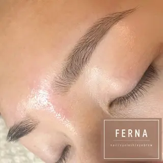 アイブロウ FERNA Saoriの眉毛・アイブロウイメージ