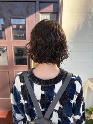 ショート カラー パーマ 江原 彩華のヘアスタイル