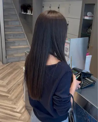 ロング カラー 鈴木 美香のヘアスタイル