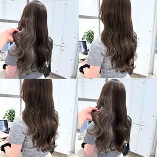 セミロング カラー カジュアルを女っぽく 𝗮𝘆𝗮𝗰𝗼のヘアスタイル