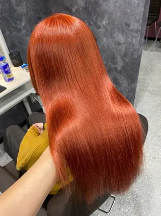 ロング カラー IwAsh大和駅前店所属・IwAsh大和駅前店 河野亜里香のヘアスタイル