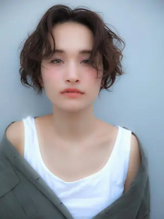 ショート カラー レイヤーカット✂️ 横浜No1♡下鳥翔子のヘアスタイル