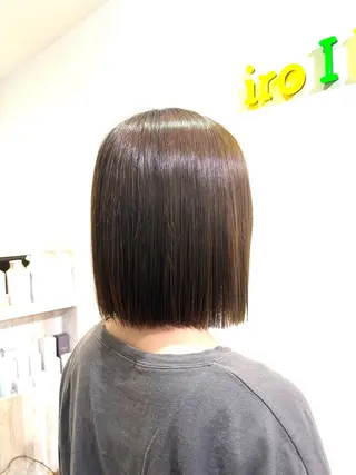 ショート カラー イロアイヘアー Renのヘアスタイル