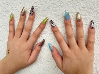 ロング ネイル ✴︎ Delightのネイルデザイン