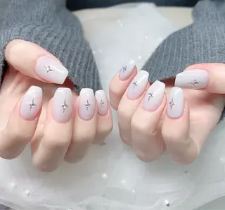 ネイル NiNa ビューティーサロン所属・Ni Naのネイルデザイン