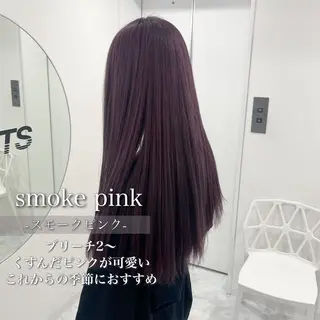 ロング カラー 🩵色落ち可愛い 寒色カラー🩵のヘアスタイル