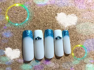 ネイル 寺山 千鶴のネイルデザイン