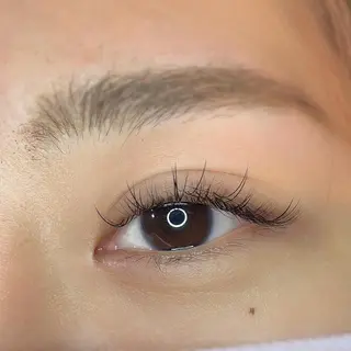 マツエク・マツパ b r o t e .　m o eの眉毛・アイブロウイメージ