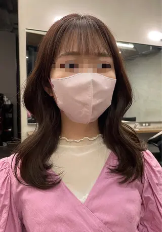 セミロング レイヤーカット 小林優のヘアスタイル