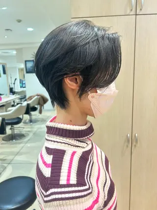 ショート 山田 桃華のヘアスタイル